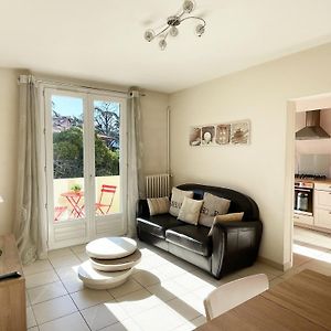 Appartement à 2 Chambres à Coucher