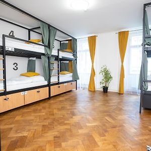 Dormitory Room Mixed