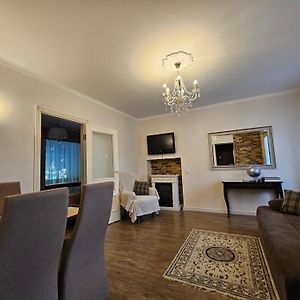 Vilnius City Walls Apartment