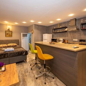 Mymoon Residence