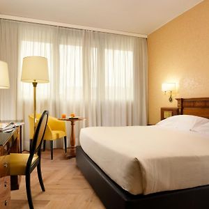 Chambre Supérieure Lit King-Size