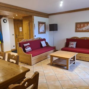 Appartement à 3 Chambres à Coucher
