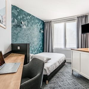 Studio Lit King-Size