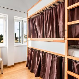 Dormitory Room Mixed