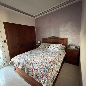 Cozy Corner Getaway, Fez 4Th Floor