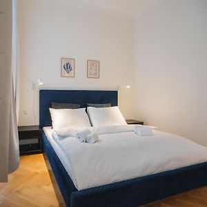 Brand Cozy Apartment