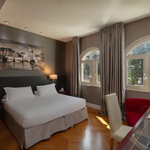 Chambre Supérieure Lit King-Size