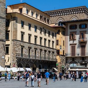 Apartments Florence - Palazzo Signoria Luxury Apartments 9