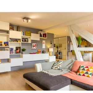 Appartement à 2 Chambres à Coucher