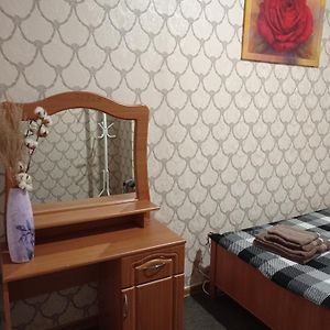 Desyatinnaya Hostel