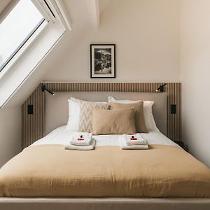 Appartement à 2 Chambres à Coucher