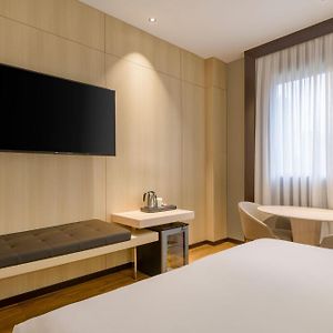 Chambre Standarde Lit Queen-Size