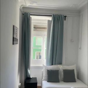 Chambre Budgétée Lit King-Size