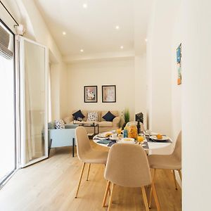 Appartement à 2 Chambres à Coucher
