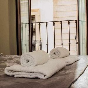 Casa Con Piscina Junto Catedral De Sevilla