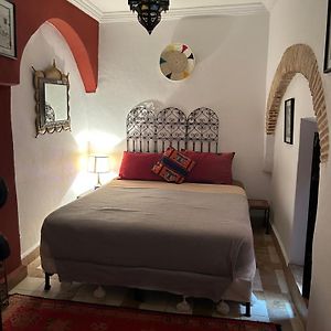 Chambre Standarde Lit Queen-Size