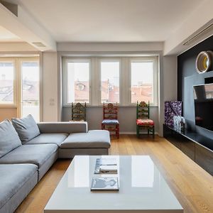 Appartement à 2 Chambres à Coucher