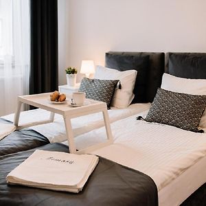 Appartement à 2 Chambres à Coucher