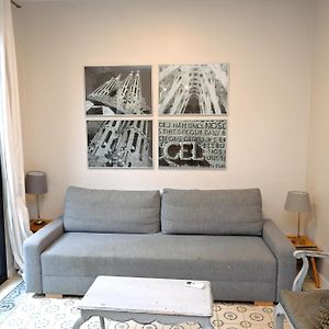 Appartement à 2 Chambres à Coucher