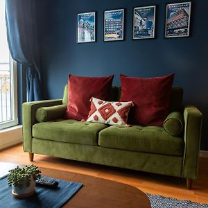Appartement à 2 Chambres à Coucher