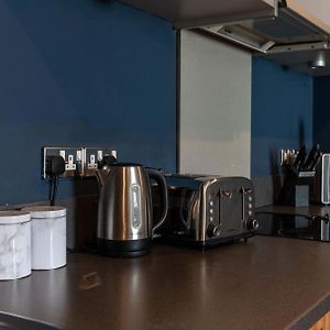 City Centre Apartment - Fantastic Location