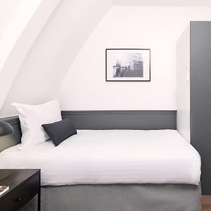 LivinParis - Luxury 2 Bedrooms Le Louvre I