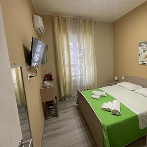 L'Erba Dei Sovrani