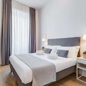 Appartement à 2 Chambres à Coucher