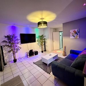 Exotic Palm , 1 Chambre Climatisee, Wifi Fibre, Vue Mer