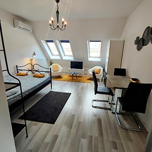 Studio de Luxe Lit King-Size