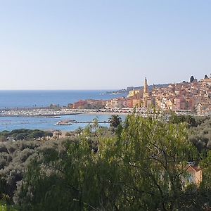 Studio Menton Garavan Avec Piscine A Proximite Italie Et Monaco