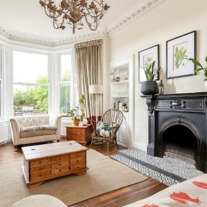 Stylish Victorian Apartment'S Close To The Botanical Gardens, Free Parking!