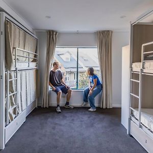 Dormitory Room Mixed