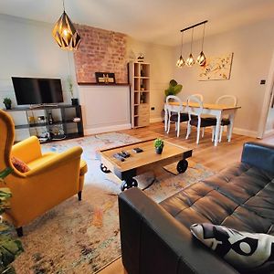 Lovely House In Great Location