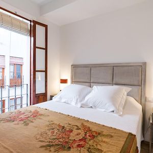Duplex De Lujo Junto A La Catedral Terraza Privada Con Vistas A La Giralda