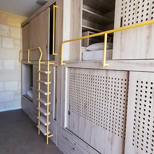 Dormitory Room Mixed
