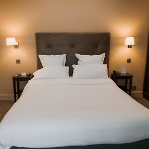 Chambre Standarde Lit Queen-Size