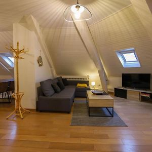 Le Factory Duplex En Vieille Ville Cote Lac