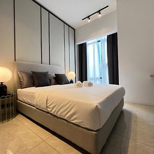 Appartement à 3 Chambres à Coucher