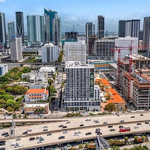 Wonderful Unit In Downtown Miami With Free Parking