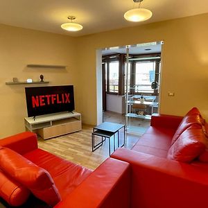 Proper Apartment 2