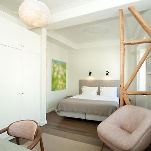 Appartement de Luxe à 2 Chambres à Coucher