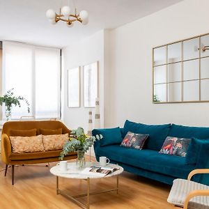 Appartement à 2 Chambres à Coucher