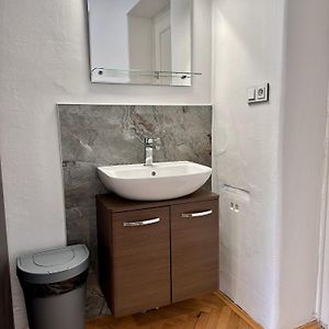 Chambre Triple de Base