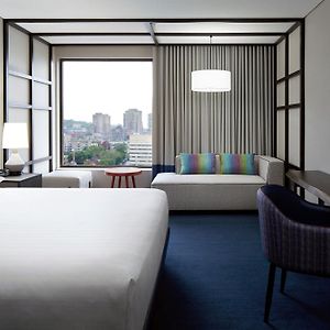 Chambre Accessible aux Personnes à Mobilité Réduite Lit King-Size