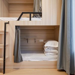 Dormitory Room Mixed