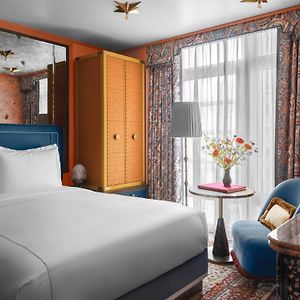 Chambre Lit Queen-Size