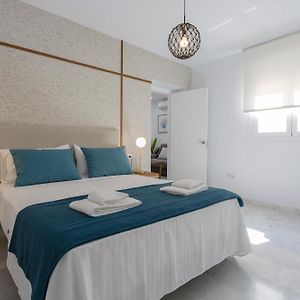 Apartamentos La Brujula By Cadizrentals