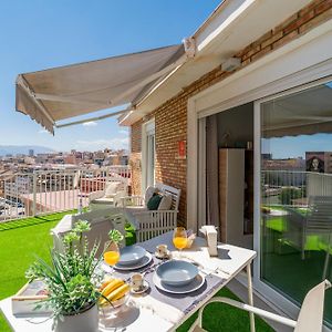 Sea Views Penthouse City Center