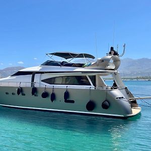 Motoryacht 21 Avec Equipage
